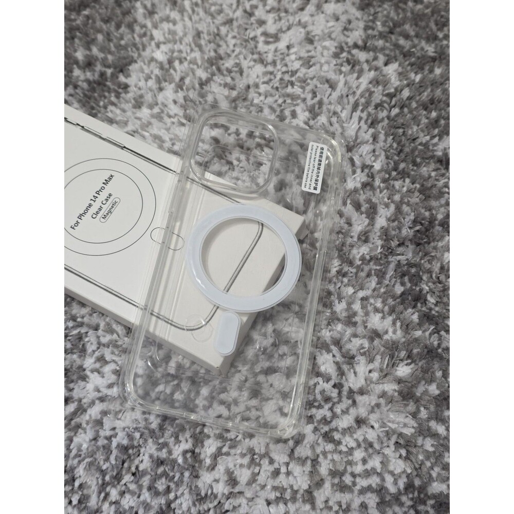 Magnetic Clear Case for iPhone 14 Pro Max